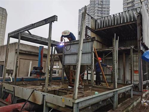 深圳閉式冷卻塔配備循環(huán)水箱如何操作